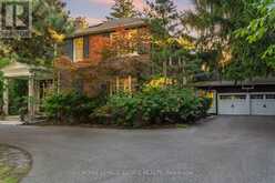 22 HILL CRESCENT | Toronto Ontario | Slide Image Two