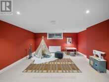 22 HILL CRESCENT | Toronto Ontario | Slide Image Thirty-one