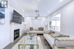 5 LUCE DRIVE | Ajax Ontario | Slide Image Seven