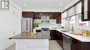 16 VICTOR HERBERT WAY | Markham Ontario | Slide Image Nineteen