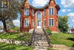 151 STELLICK AVENUE | Newmarket Ontario | Slide Image Three
