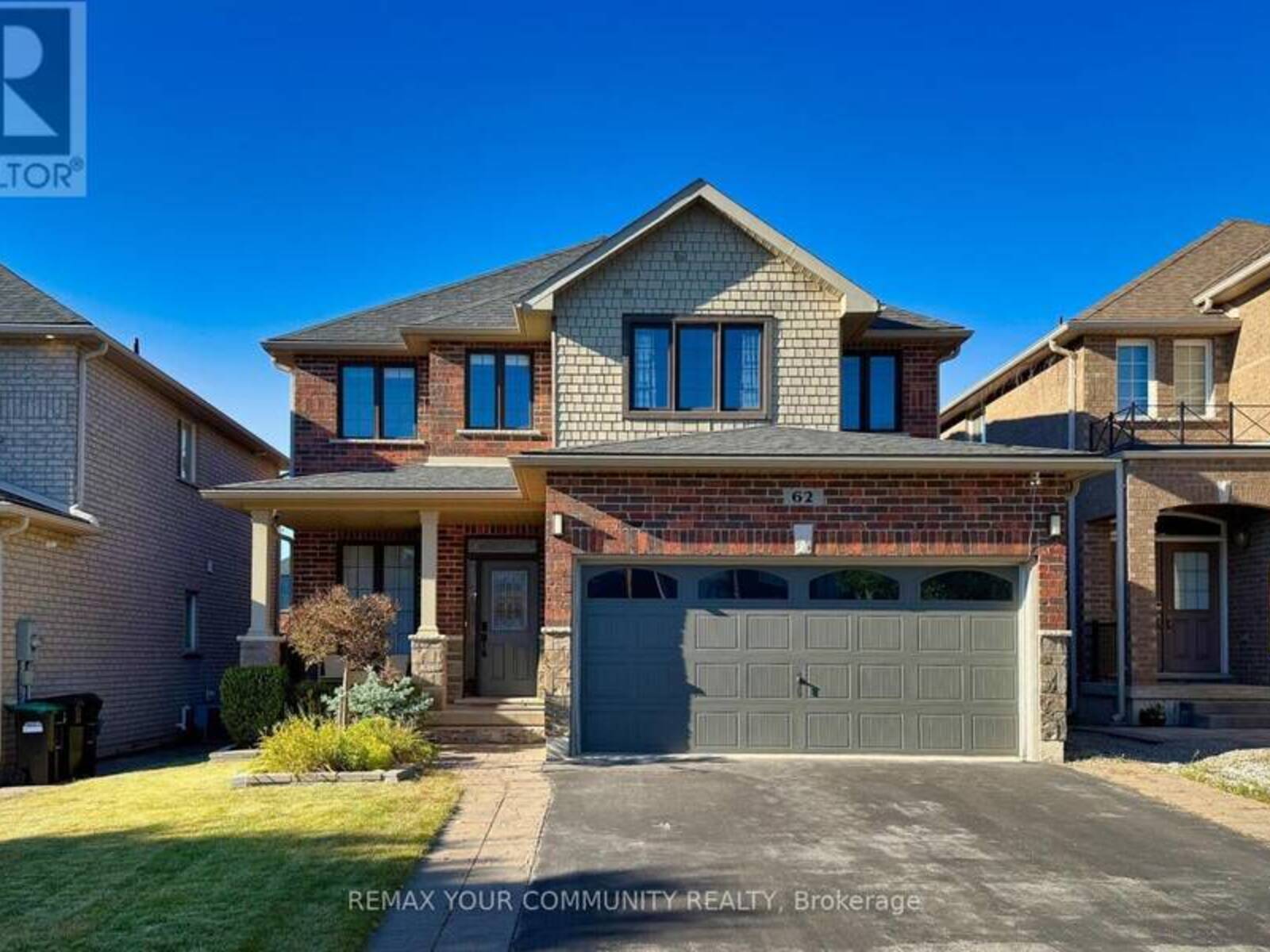62 JEWEL HOUSE LANE, Barrie, Ontario L4N 8J7