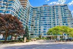 1015 - 250 WEBB DRIVE | Mississauga Ontario | Slide Image Three