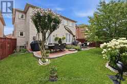 902 APPLECROFT CIRCLE | Mississauga Ontario | Slide Image Thirty-five