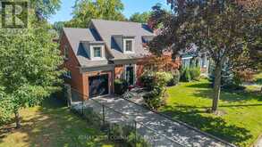 189 PRINCE EDWARD DRIVE S | Toronto Ontario | Slide Image Forty-six