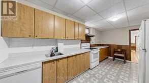 15 GAINSBOROUGH ROAD | Brampton Ontario | Slide Image Nine
