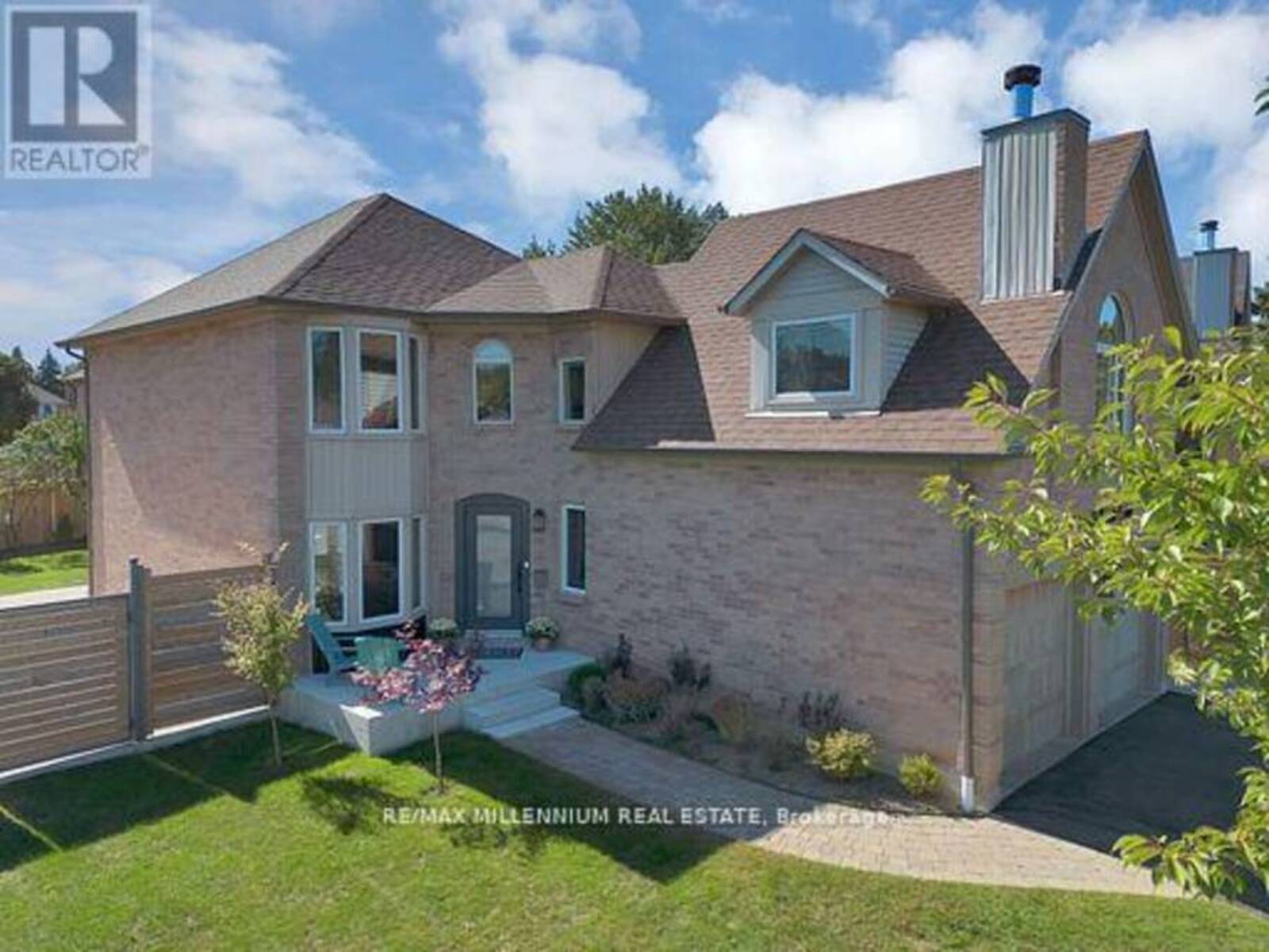 4165 CREDIT POINTE DRIVE, Mississauga, Ontario L5M 3K3