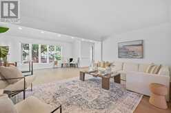 4159 SPRUCE AVENUE | Burlington Ontario | Slide Image Eight