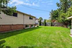 659 CHERRYWOOD DRIVE | Burlington Ontario | Slide Image Forty