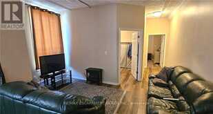 74 LOCKE STREET N | Hamilton Ontario | Slide Image Four