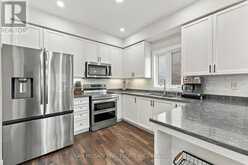 400 FOREST FOUNTAIN DRIVE | Vaughan Ontario | Slide Image Thirteen