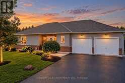 20 KEYZER DRIVE | Warminster Ontario | Slide Image One
