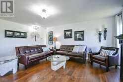 20 KEYZER DRIVE | Warminster Ontario | Slide Image Twelve