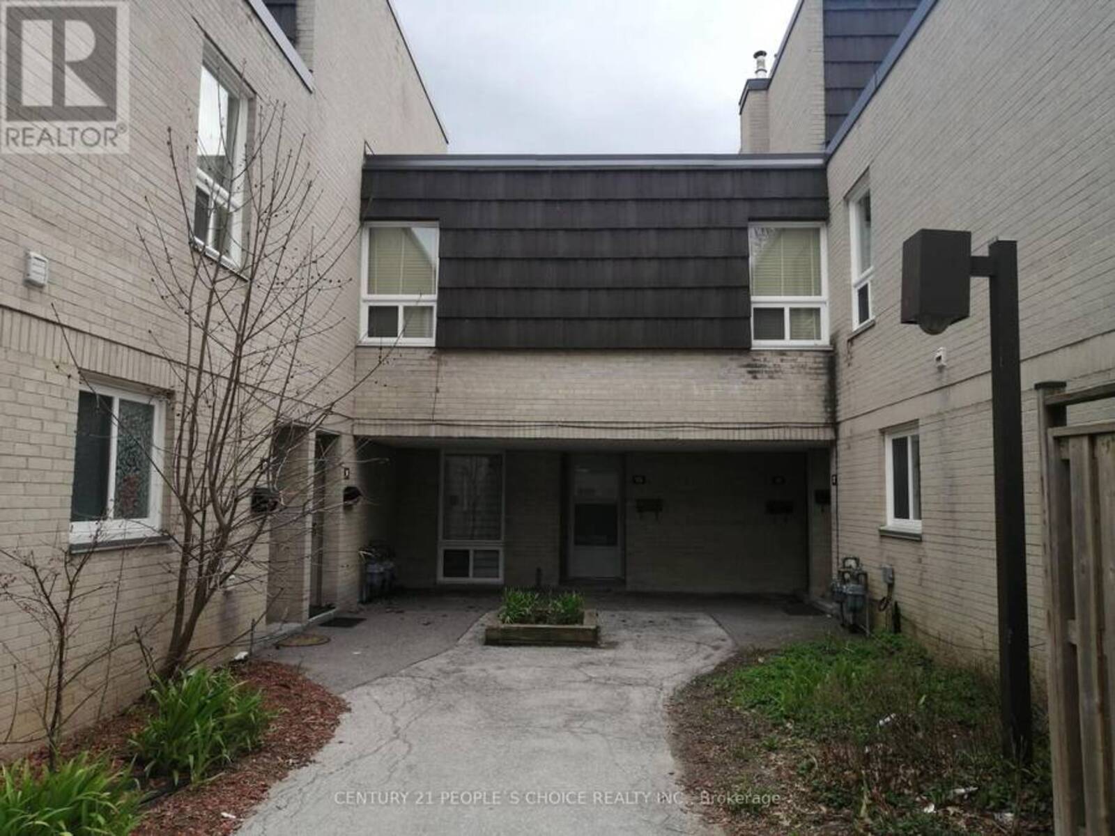 14 - 23 FOUR WINDS DRIVE, Toronto, Ontario M3J 1K7