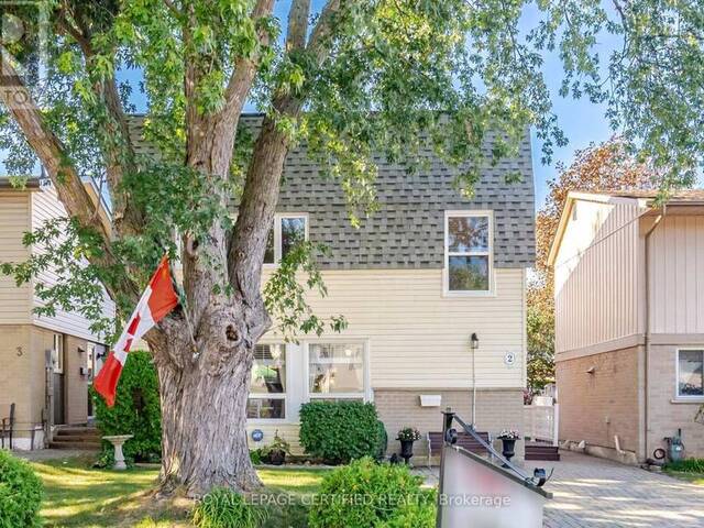 2 GROVE PARK SQUARE Brampton Ontario, L6S 2K3 - 3 Bedrooms Home For Sale