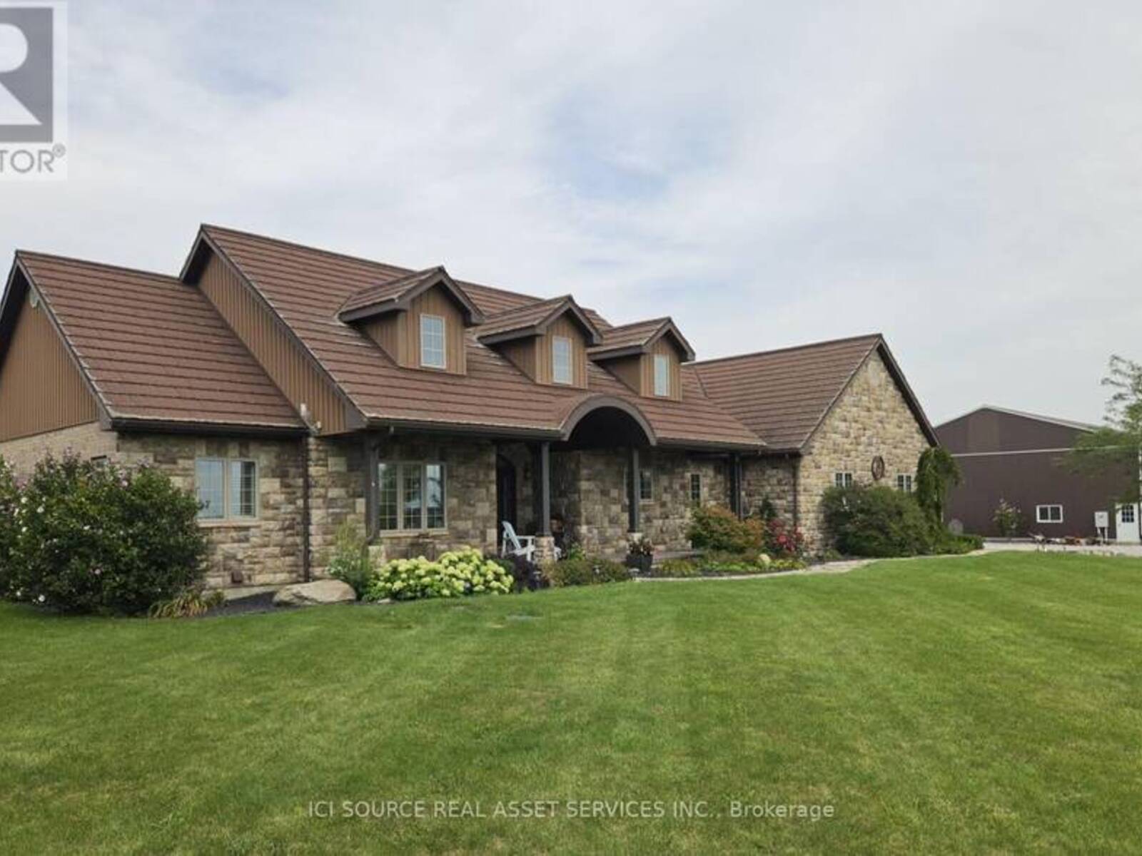 1532 KERR LINE, Wallaceburg, Ontario N8A 4L2