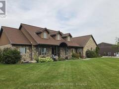 1532 KERR LINE Wallaceburg Ontario, N8A 4L2