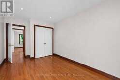 8 DAVIES CRESCENT | Toronto Ontario | Slide Image Seventeen