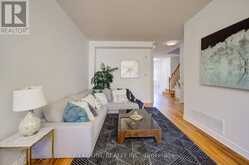 15 ANGELICA AVENUE | Richmond Hill Ontario | Slide Image Seven