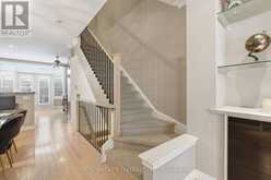 39 LOBO MEWS | Toronto Ontario | Slide Image Nine