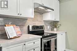 3048 BLACKTUSK COMMON | Oakville Ontario | Slide Image Sixteen