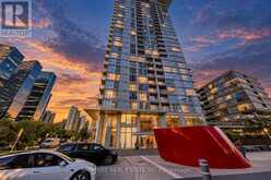 541 - 15 ICEBOAT TERRACE | Toronto Ontario | Slide Image Two