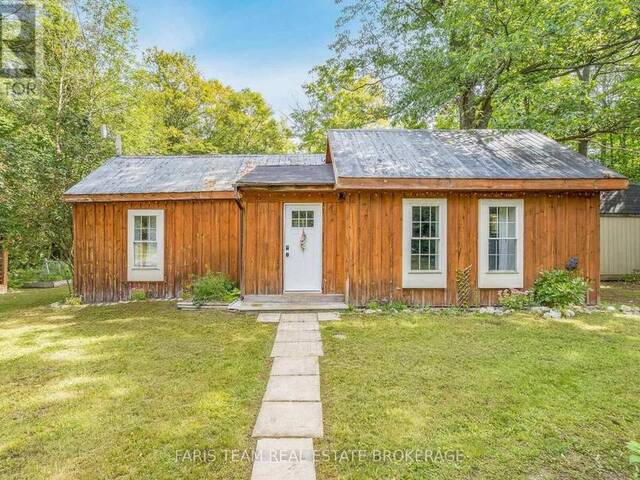 10551 HIGHWAY 12 Coldwater Ontario, L0K 1E0 - 1 Bedroom Home For Sale
