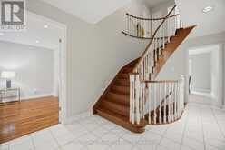 2542 POLLARD DRIVE | Mississauga Ontario | Slide Image Nineteen