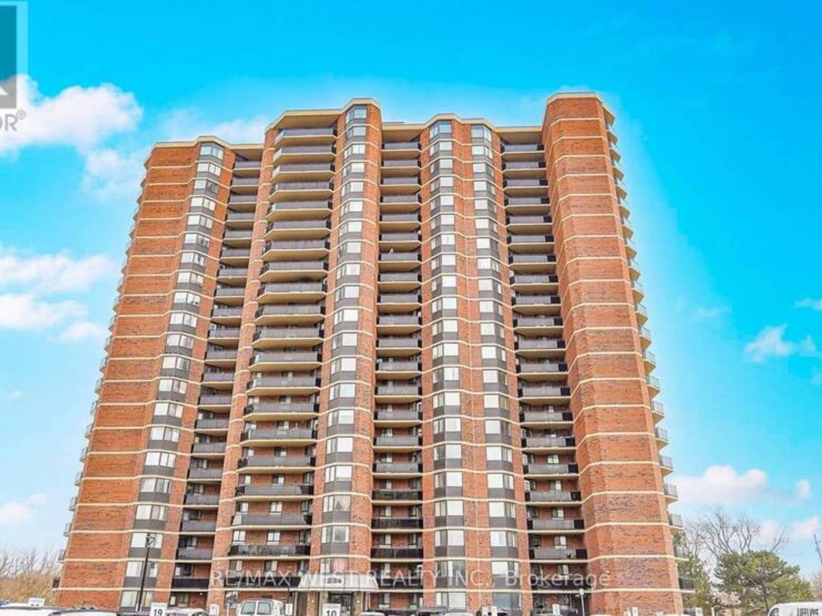 PH10 - 234 ALBION ROAD, Toronto, Ontario M9W 6A7