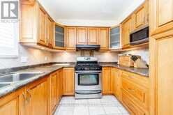 16 BURIN COURT | Toronto Ontario | Slide Image Fifteen