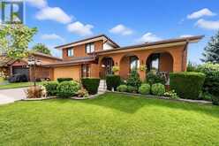 16 BURIN COURT | Toronto Ontario | Slide Image Two