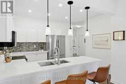 1046 AGRAM DRIVE | Oakville Ontario | Slide Image Nineteen