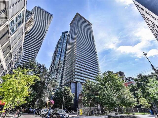 1704 - 33 CHARLES STREET E Toronto Ontario, M4Y 1R9 - Condo For Sale