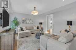 10 FARMCREST COURT | Nobleton Ontario | Slide Image Nine