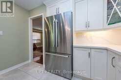 16 OAK GARDENS COURT | Brampton Ontario | Slide Image Seventeen