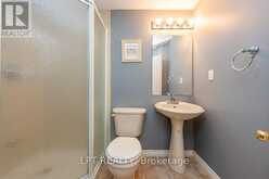 16 OAK GARDENS COURT | Brampton Ontario | Slide Image Thirty-seven