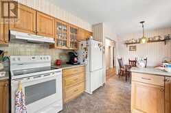 509 WALNUT CRESCENT | Burlington Ontario | Slide Image Eighteen