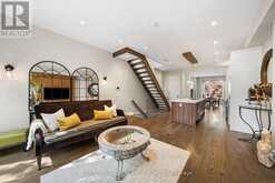 175 RANLEIGH AVENUE | Toronto Ontario | Slide Image Eighteen