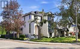 144 OLD ORCHARD GROVE | Toronto Ontario | Slide Image Fifty