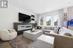 90 MCGILLIVRAY AVENUE | Toronto Ontario | Slide Image Eleven