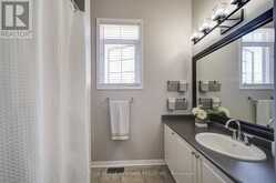 18 SHORTEN PLACE | Ajax Ontario | Slide Image Twenty-seven