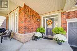 18 SHORTEN PLACE | Ajax Ontario | Slide Image Three