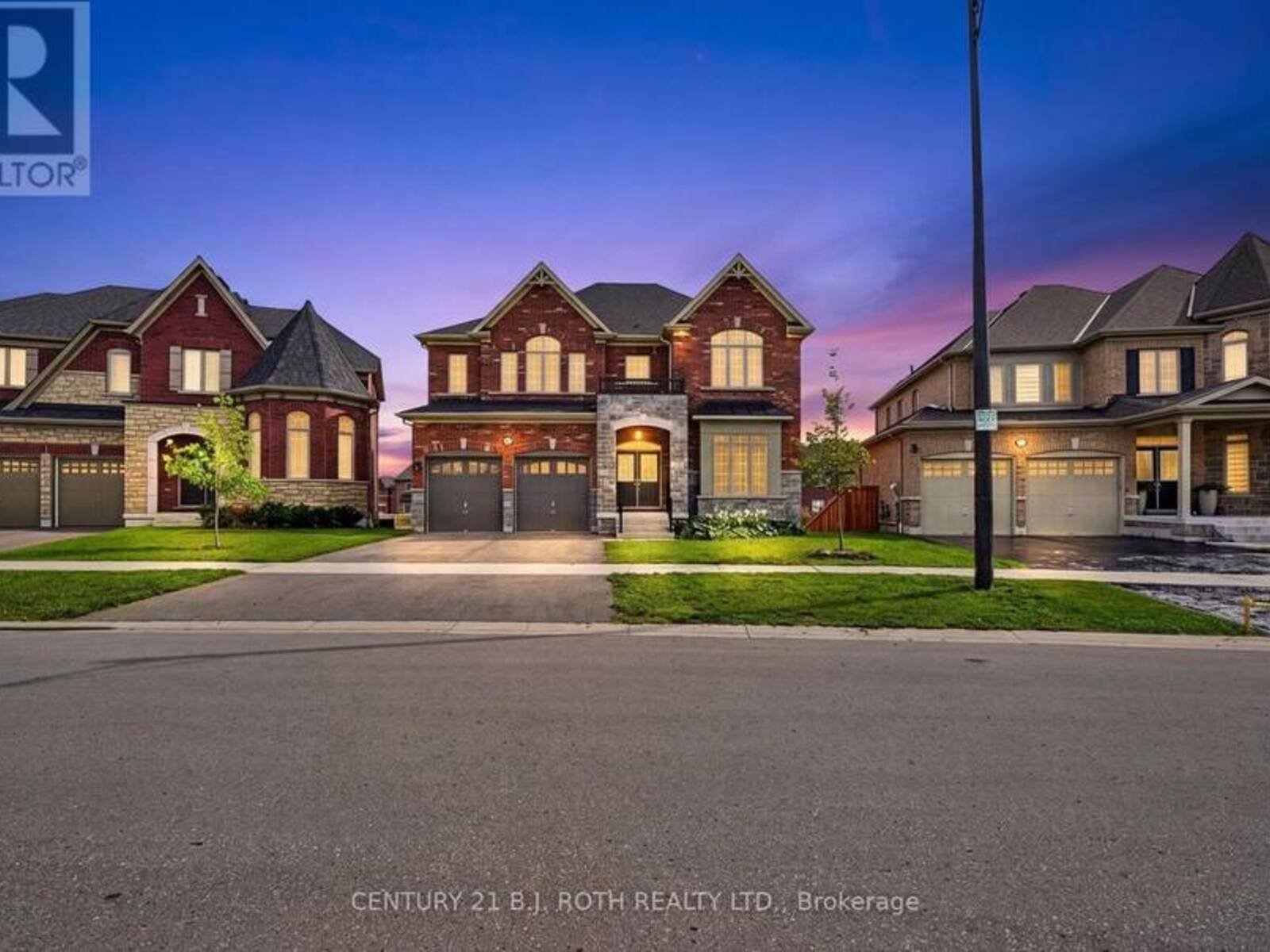 55 SANFORD CIRCLE, Springwater, Ontario L9X 2A9