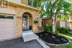 220 HARVEST DRIVE | Milton Ontario | Slide Image Five