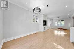 5 ALDGATE AVENUE | Toronto Ontario | Slide Image Eleven