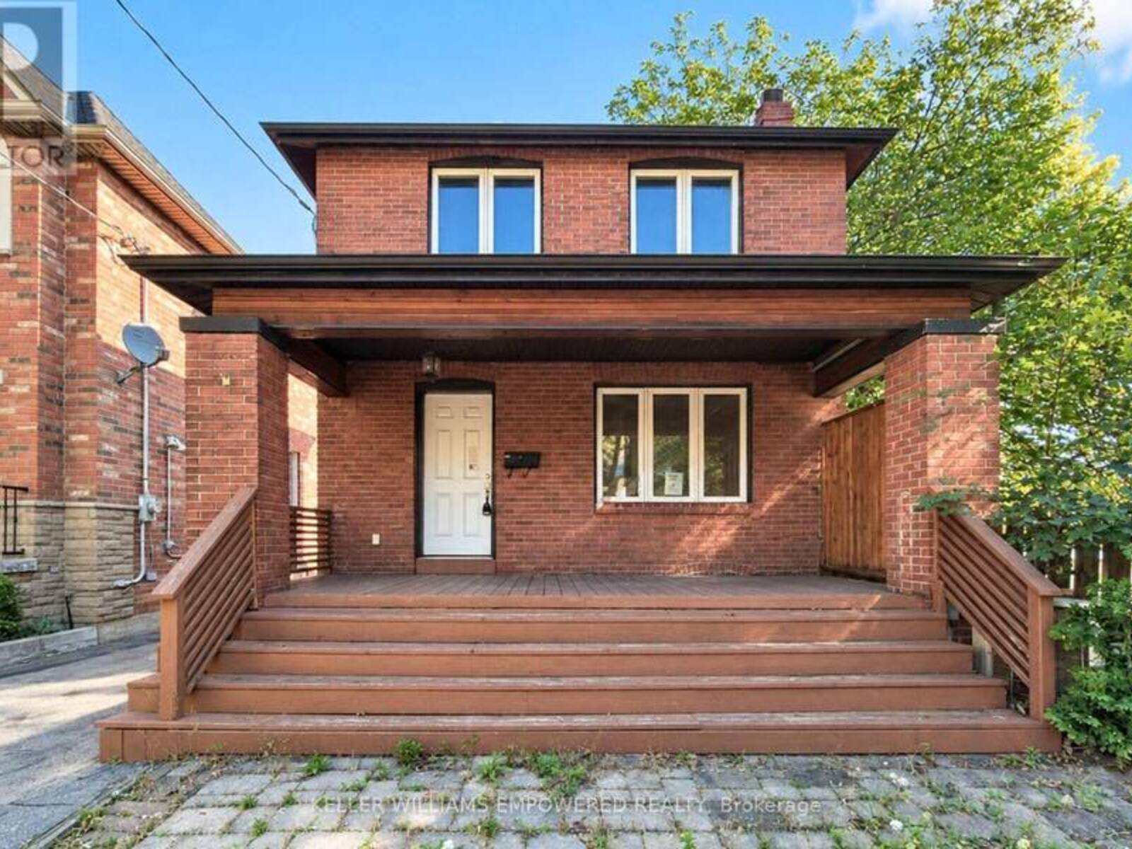 5 ALDGATE AVENUE, Toronto, Ontario M8Y 3L4