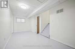 206 BUTTERCUP COURT | Waterloo Ontario | Slide Image Thirty