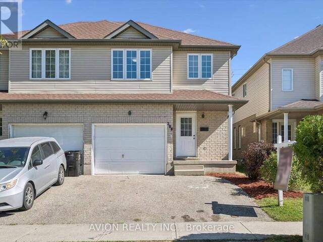 206 BUTTERCUP COURT Waterloo Ontario, N2V 2W8 - 4 Bedrooms Home For Sale
