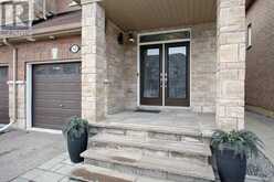 50 PROSSER CRESCENT | Georgina Ontario | Slide Image Three