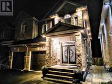 50 PROSSER CRESCENT | Georgina Ontario | Slide Image Four